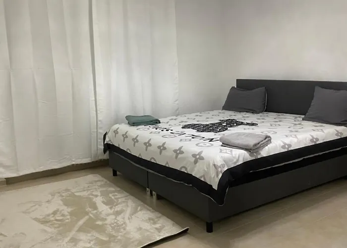 3 Апартаменты *